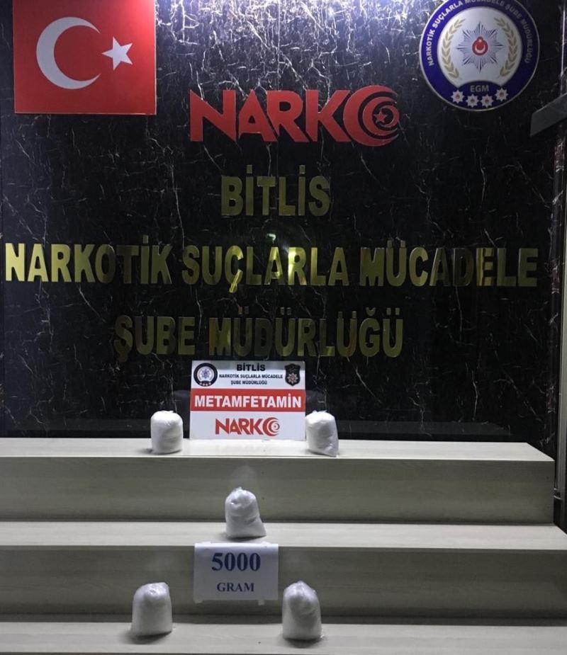 Bitlis’te 5 kilo metanfetamin ele geçirildi
