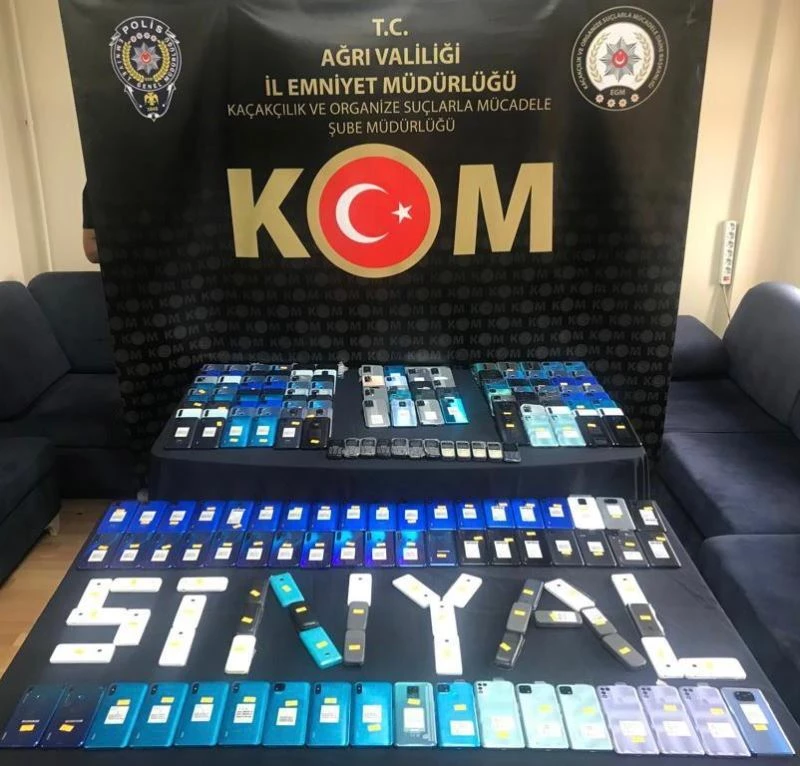 Ağrı’da gümrük kaçağı cihazlar ele geçirildi
