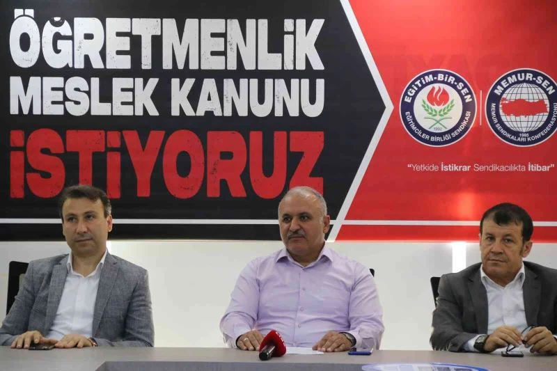 Eğitim Bir Sen Antalya Şube Başkanı Miran: “Öğretmenlik Meslek Kanunu beklentileri karşılayacak şekilde çıkarılmalıdır”
