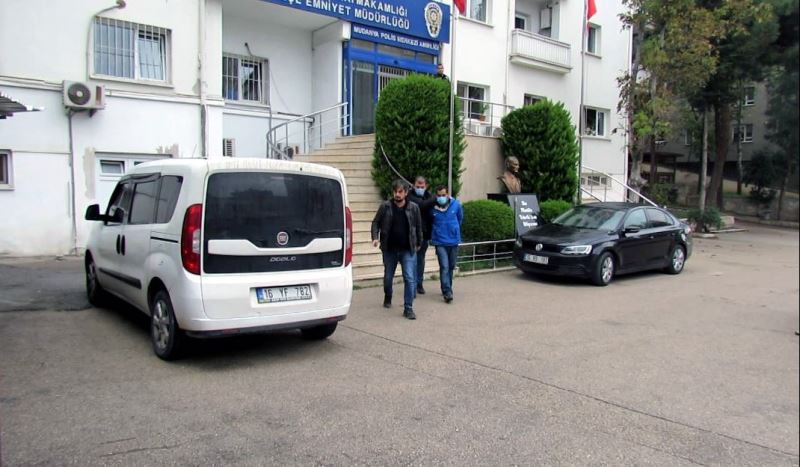 İşyerlerine dadanan hırsız Mudanya’da yakalandı
