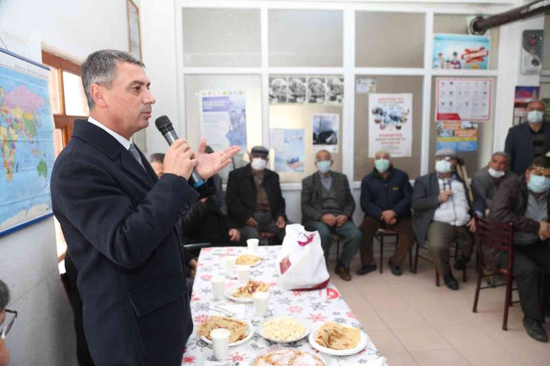 İmar planı biten mahalleliler tapuları ile buluşturuldu
