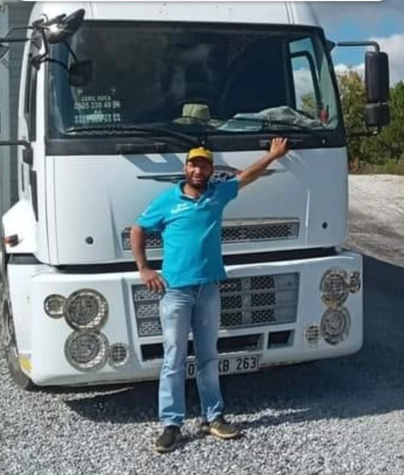 70 kişilik ekip onu ararken, otostop çekerek ailesinin yanına gitti
