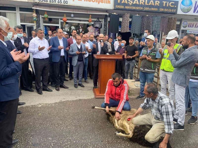 Gevaş’ın doğalgaz hayali gerçek oluyor
