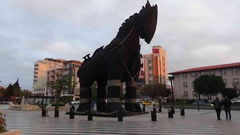 (Özel) Truva Atı, Kazdağı Göknarları’ndan yapılmış
