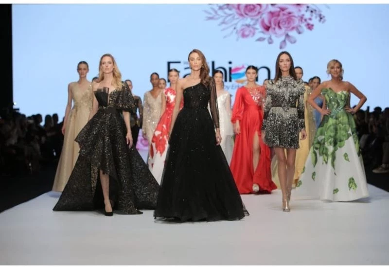 IF Wedding Fashion İzmir’de defile rüzgarı
