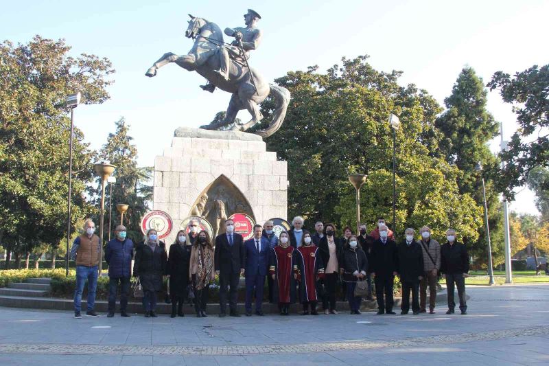 Samsun’da diş hekimliğinin bilimselliğe yönelişinin 113. yıl dönümü kutlandı
