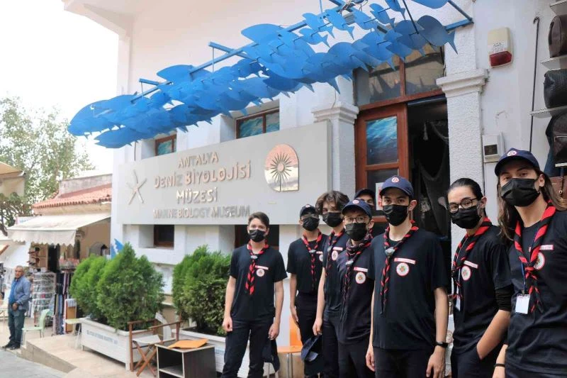 Eskişehirli izciler, Büyükşehir Belediyesi’nde
