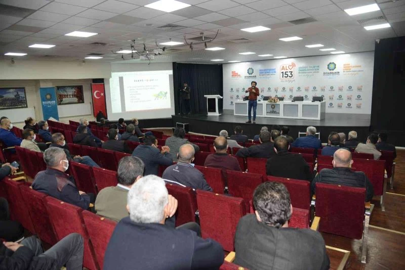 Diyarbakır’da şoförlere doğru iletişim eğitimi verildi
