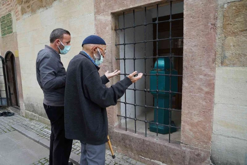 Vücudundaki şarapnel parçasıyla 15 yıl cephede savaşan onbaşının ailesine İstiklal Madalyası
