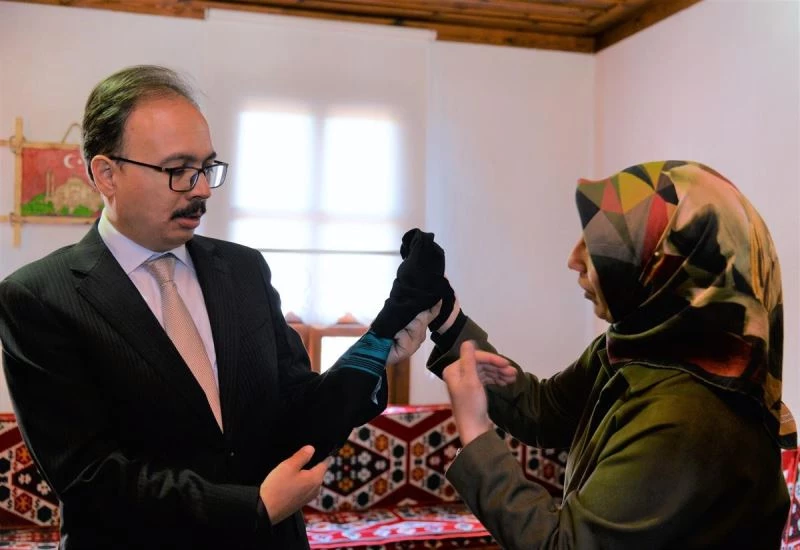 ’Lefke Han Sanat Atölyeleri ve Kadın Girişimcilik Merkezi’ açıldı
