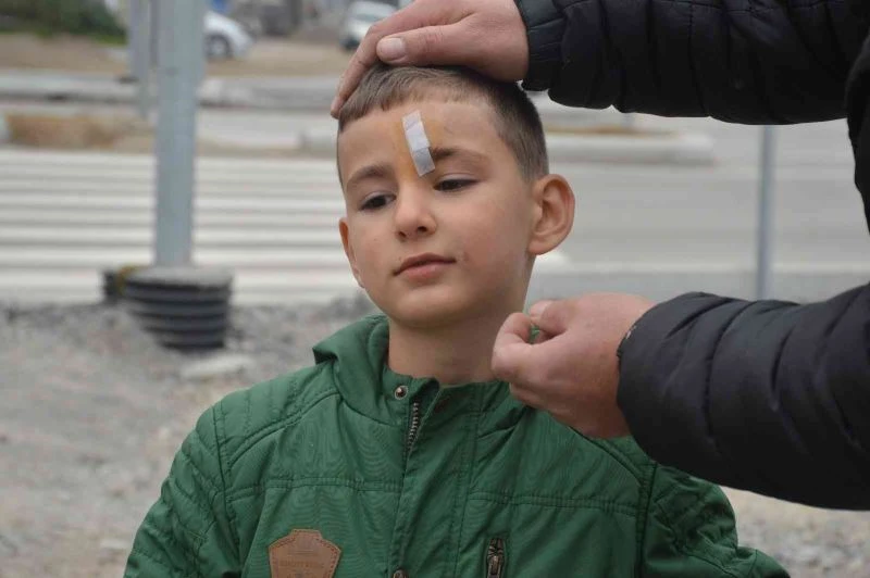 Hayata tutunduran trafik levhaları bu kez faciaya sebep oluyordu
