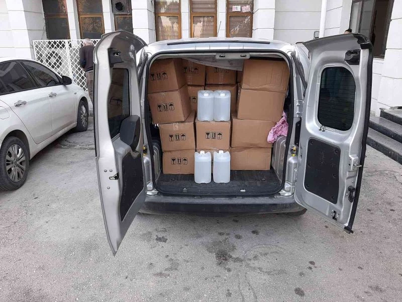 Mersin’de 655 litre sahte içki ele geçirildi
