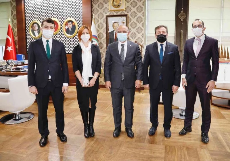 Başkan Söğüt “Öğretmenlerimiz başımızın tacı”
