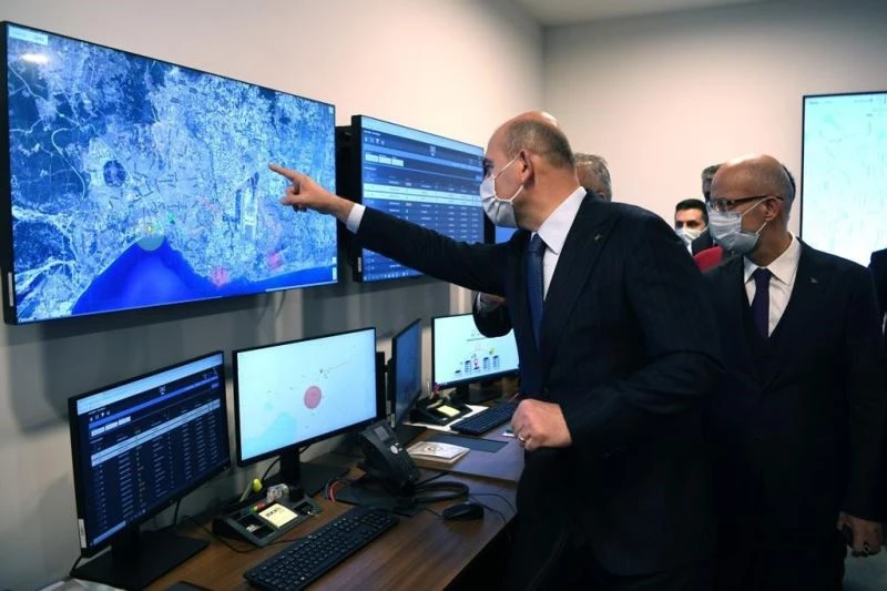 Başkan Oğuz’dan Mansur Yavaş’a ironik tepki: “Allah Mansur Yavaş’tan razı olsun, kötü komşu insanı ev sahibi yaptı”
