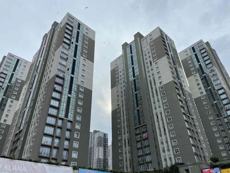 Esenyurt’ta 15 bin nüfuslu site doğalgazsız kaldı
