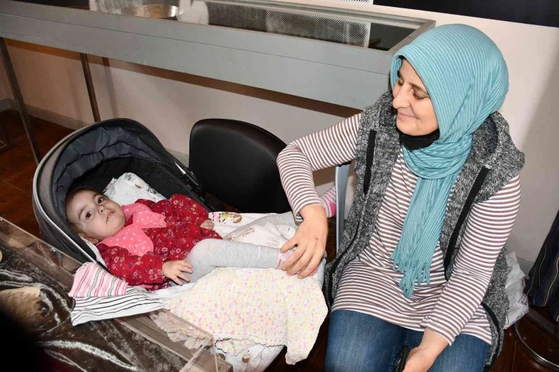 Çini sanatı bu kez SMA hastası bebek İkra Deniz için sergilendi
