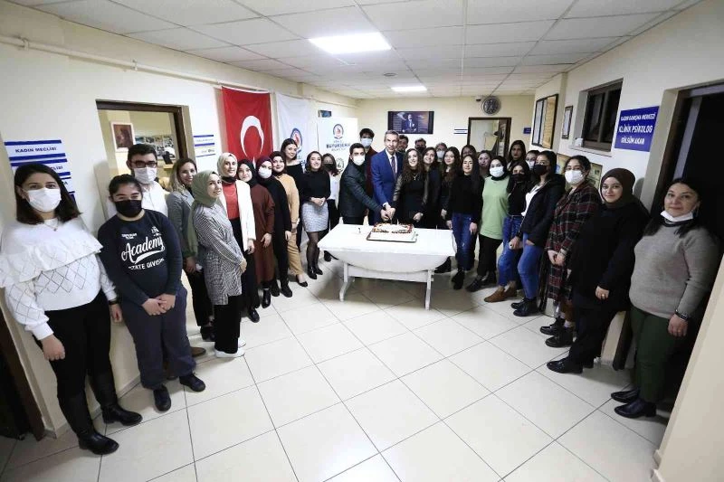 Büyükşehir gönüllü eğitmenleri unutmadı
