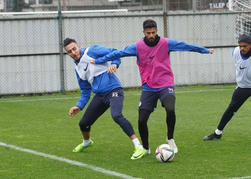 Hamza Hamzaoğlu: “Her maçı final maçı gibi oynayacağız ama hiçbiri son maç olmayacak”
