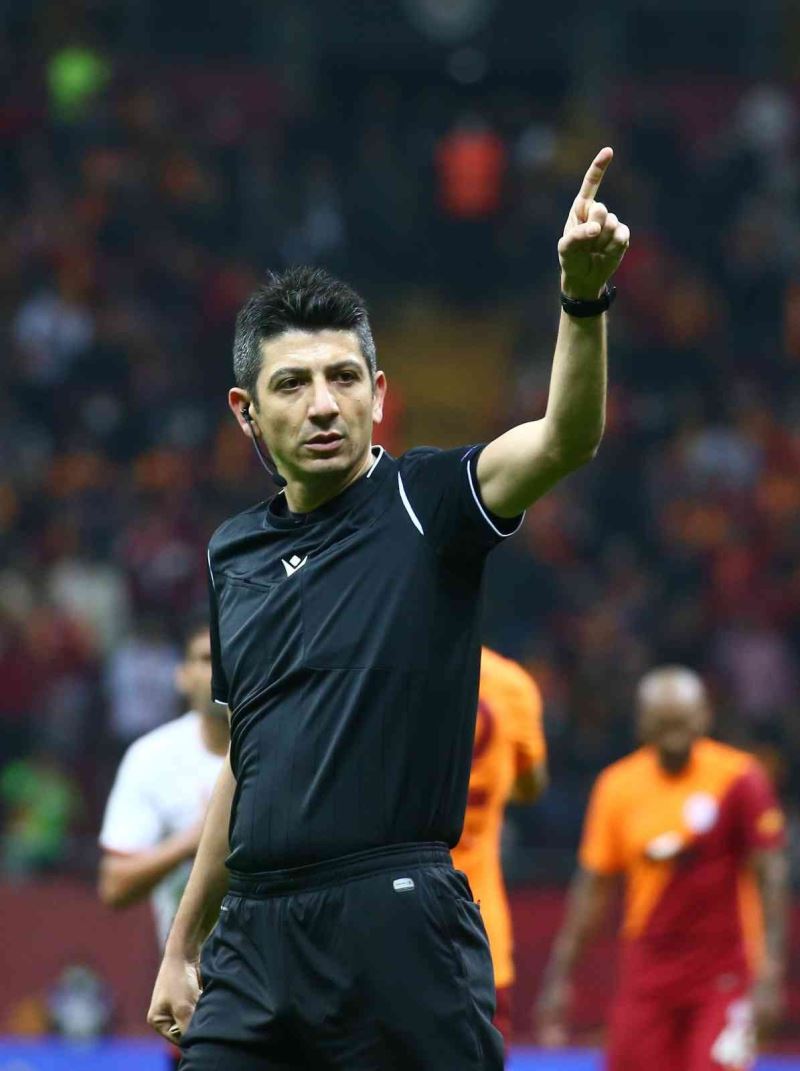Çaykur Rizespor - Kayserispor maçını Yaşar Kemal Uğurlu yönetecek
