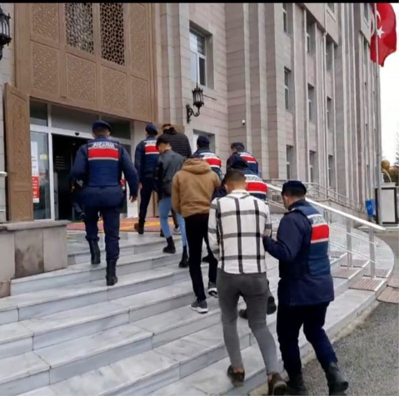 Konya’da 4 hırsızlık şüphelisi 2 aylık takip sonucu yakalandı
