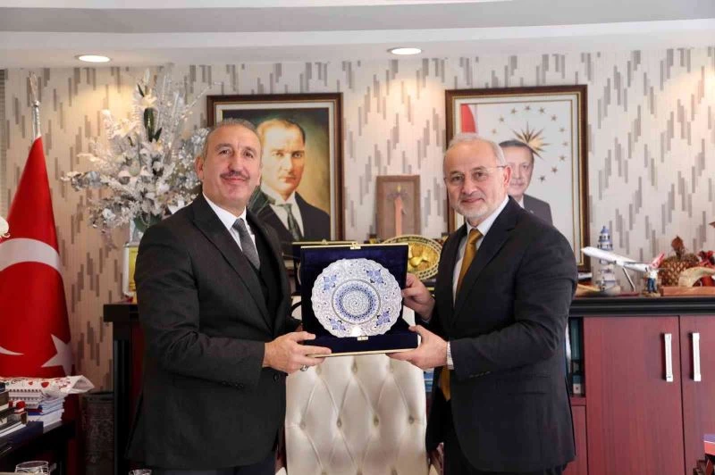 Rektör Ünal:“ DOKAP bölge üniversitelerinin iş ve güç birliğinin önemli parçası”
