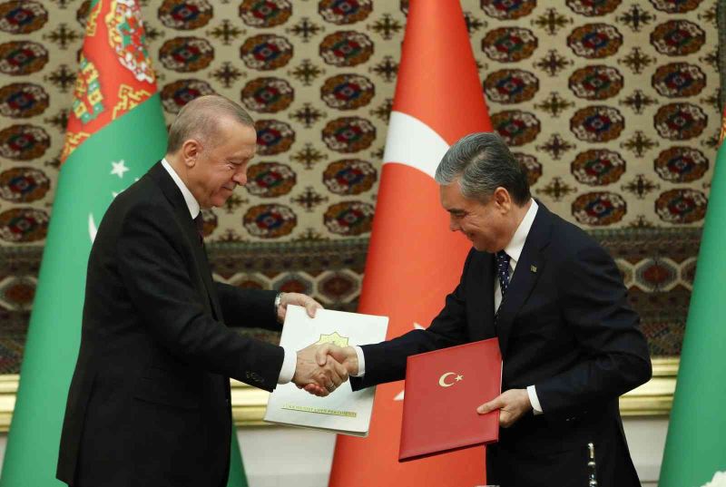 Türkmenistan’dan Cumhurbaşkanı Erdoğan’a “Devlet İşbirliği Nişanı”
