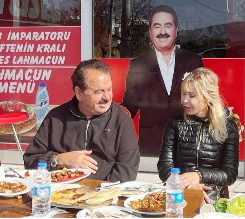 İbrahim Tatlıses ve eski eşi Ayşegül Yıldız Bodrum’da buluştu
