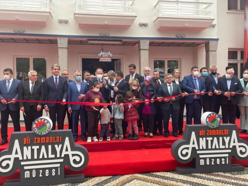 AK Parti Genel Başkan Yardımcısı Özhaseki, Antalya Kent Müzesi açılışında konuştu: