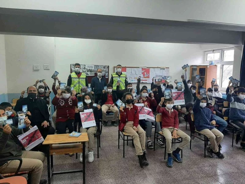 Jandarma ‘çocuk dedektif’ler yetiştiriyor
