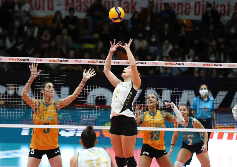 Sultanlar Ligi: PTT: 0 - VakıfBank: 3
