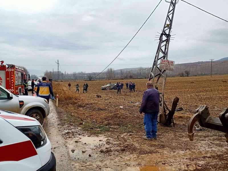 Bakan konvoyunda kaza: 3 yakın koruma yaralandı
