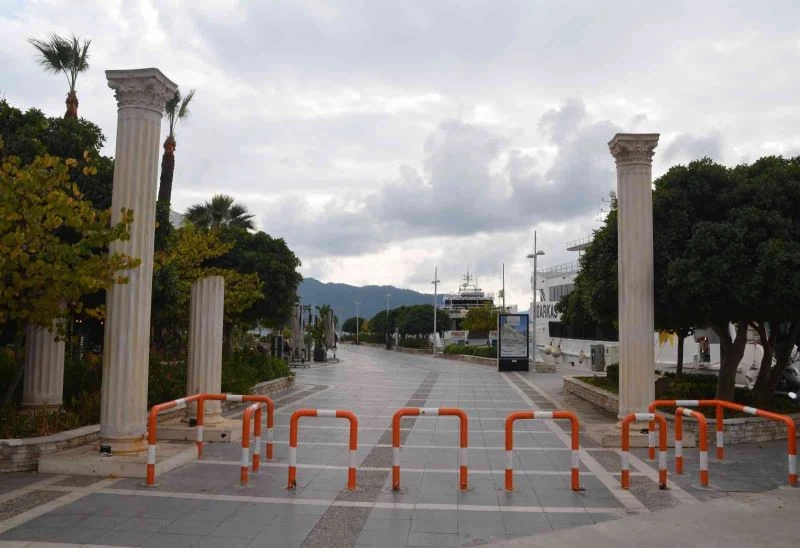 Marmaris’te motosikletlere bariyerli önlem
