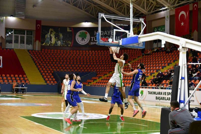 Mamak Belediyesi Basketbol Takımı evinde rahat kazandı
