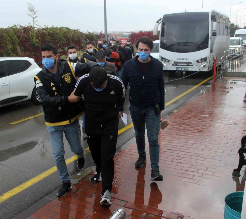 Motosiklet hırsızları yakayı ele verdi. 