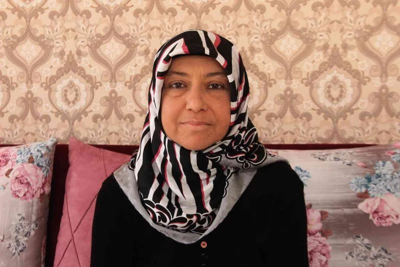 Abisinin böbreğiyle hayata tutundu
