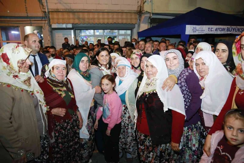 Akçaköylüler Başkan Çerçioğlu’nu bağrına bastı
