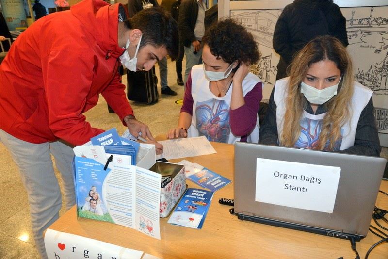 Eskişehir Tren Garı’nda organ ve doku bağışı bilgilendirme standı kuruldu
