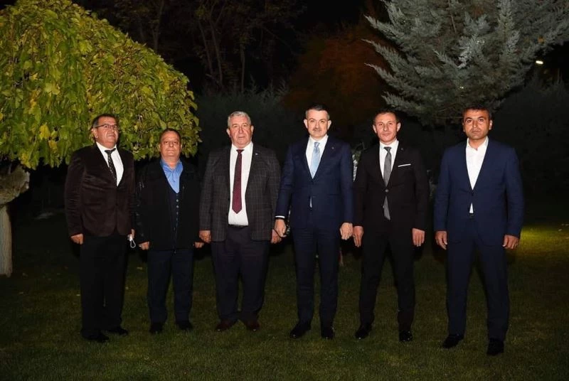 Damızlık Sığır Birliği Genel Başkanlığına aday olduğunu açıklayan Yılmaz Kaya;
