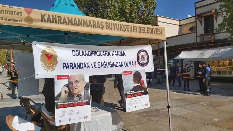 Vatandaşlar dolandırıcılara karşı bilinçlendiriliyor
