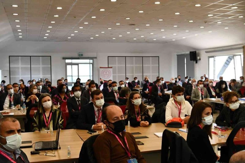 Isparta’da Ortaöğretim nitelik geliştirme çalıştayı gerçekleştirdi
