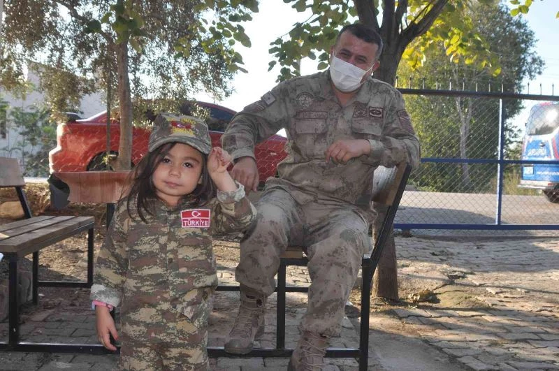 Şehit kızı Asel’e doğum günü sürprizi
