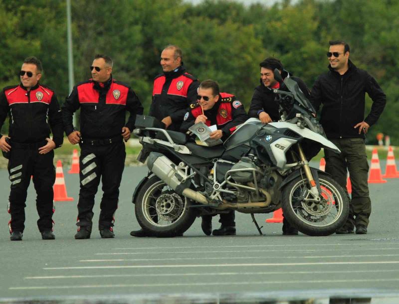 Motosikletli polisleri yetiştirecek eğiticilere kurs verildi
