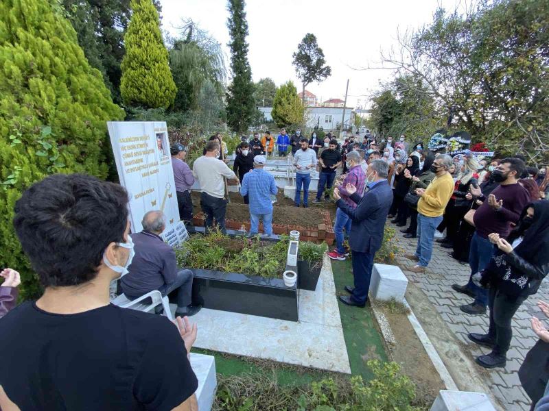 Barış Akarsu’nun annesi Hatice Akarsu için cenaze töreni düzenlendi
