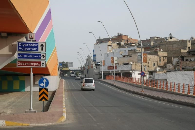 Şanlıurfa’da trafik levhaları yenileniyor
