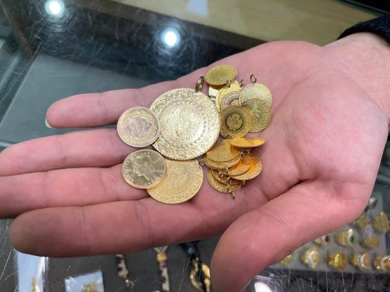 Altın piyasası vatandaşı tedirgin ediyor
