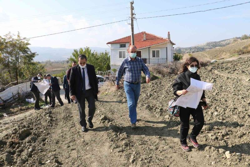 Selendi’ye dev hizmetler için yer teslimi yapıldı
