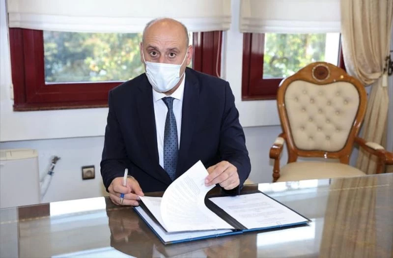 Öztürk; “Erzurum’a hizmet için geliyorum”
