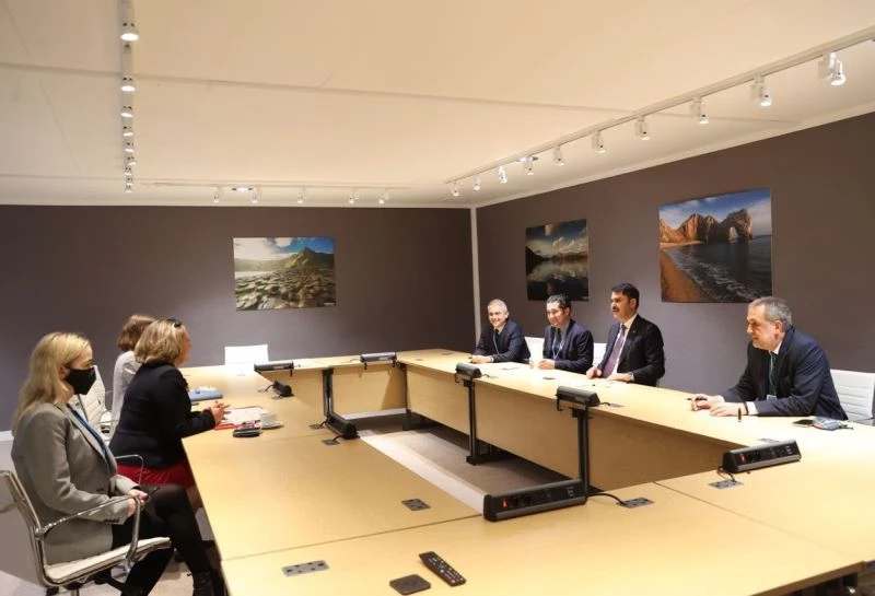 Çevre, Şehircilik ve İklim Değişikliği Bakanı Kurum, Glasgow’da çok sayıda ikili görüşme gerçekleştirdi
