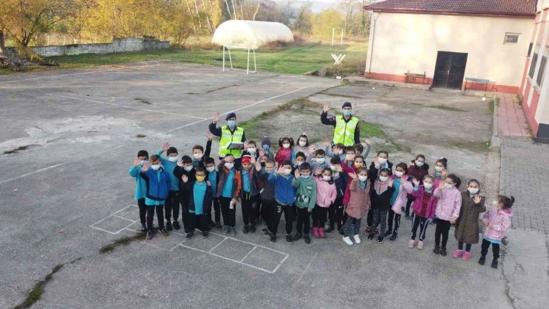 Servis araçlarına droneli denetim
