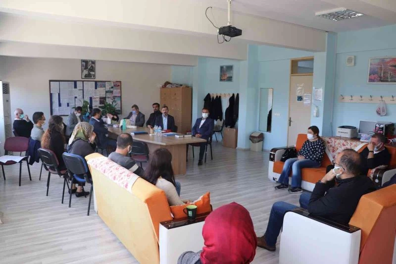 Uçak: “Her kazanım bir mücadele gerektiriyor”
